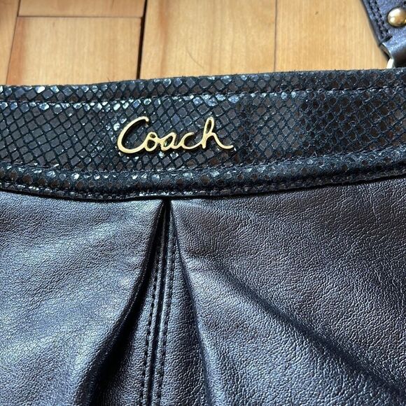 Coach black leather python edge Ashley zip closure 2- strap option bag. - Picture 3 of 8
